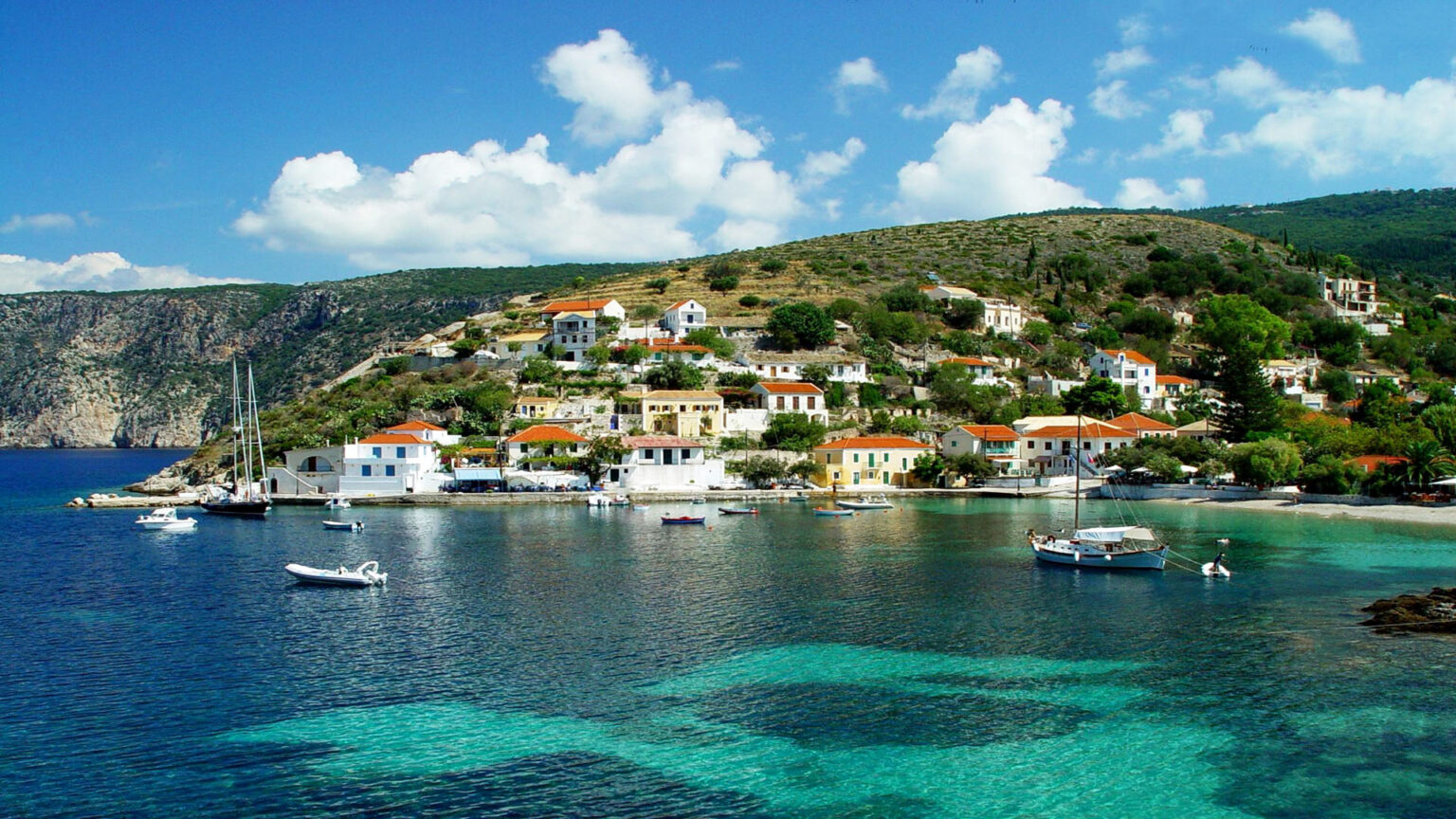 an image that shows the beauty of Agia Efimia Village Kefalonia.